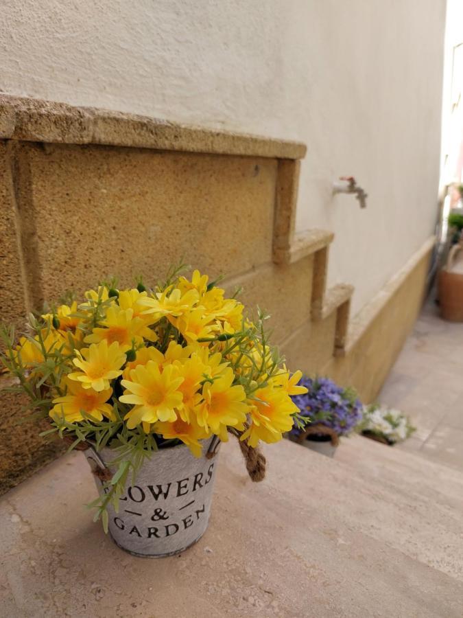 A Casa Di Frida Hotell Lecce Exteriör bild